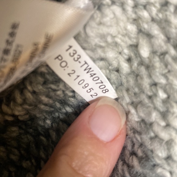 TOMMY BAHAMA Womens Cardigan Long-Sleeve Sweater Pockets, size XL Gray & White - Picture 7 of 7